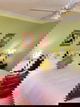 Curtis Falls Apartment - Accommodation in Brisbane 3