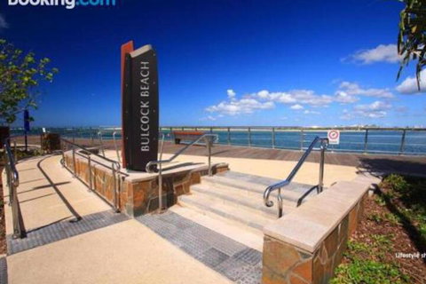 U309 Ocean Views Resort Owner Managed - Accommodation in Brisbane 1