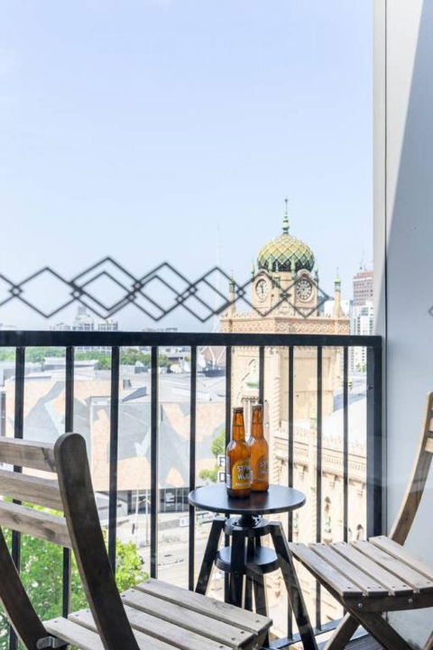LUCY Stylish City Vibe & Views - Accommodation in Brisbane 5