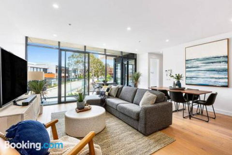Luxe 101 At Martha Cove Waterfront Luxury On The Marina Walk To Beach - Accommodation in Brisbane 5