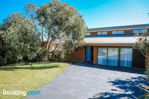 Banksia Beach House - Accommodation in Brisbane 6
