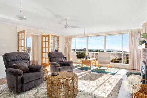 TASSIE SEASIDE SERENITY LAbode Accommodation - Accommodation in Brisbane 0