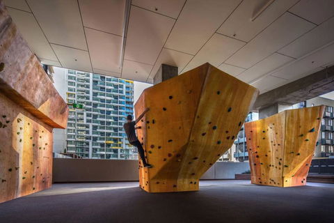 A Stylish & Cozy Studio Next To Southern Cross - Accommodation in Brisbane 5