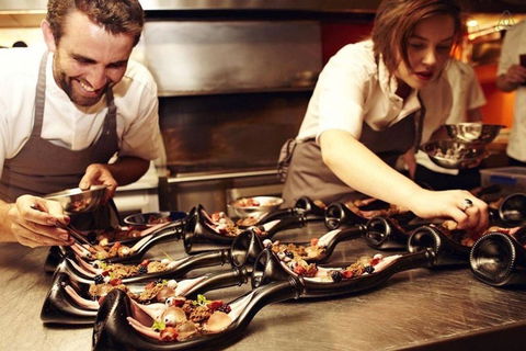 A Charming Studio With Stunning City Views - Accommodation in Brisbane 6