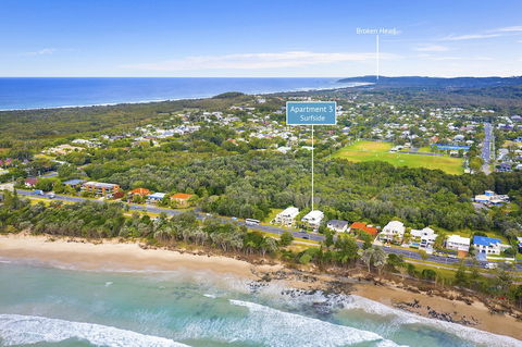 Apartment 2 Surfside - Accommodation in Brisbane 0