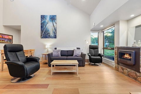 Black Out - Accommodation in Brisbane 1