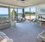 At The Beach Kiama Surf Beach at your doorstep - Accommodation in Brisbane