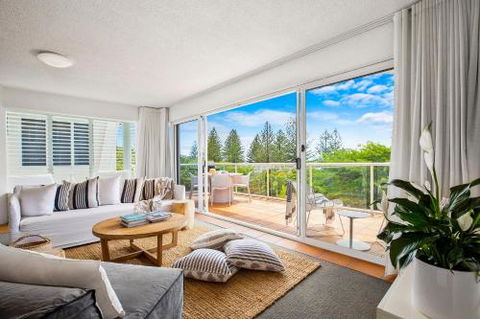 Seaclusion - Accommodation in Brisbane 1