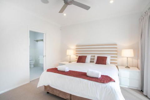 Aegean On The Beach - Accommodation in Brisbane 1