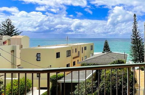 Sanctuary Shores 2 Bedroom Apartment - Accommodation in Brisbane 5