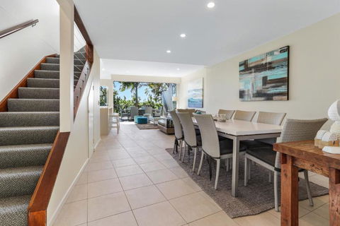 The Peachy Life Sunshine Beach - Accommodation in Brisbane 2