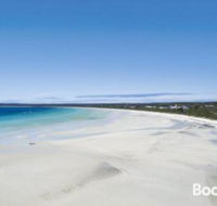 A One One Two at Island Beach - Accommodation in Brisbane
