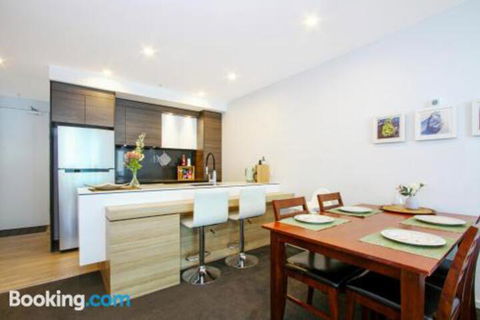 Cozy Homely Apartment CBR Central - Accommodation in Brisbane 5