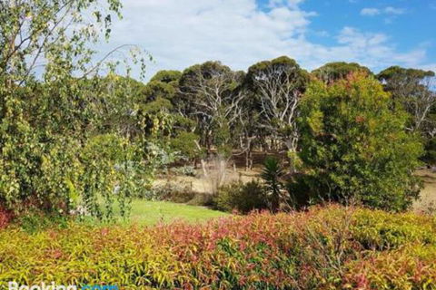 The Old Picnic Ground At Ironstone B & B - Accommodation in Brisbane 0