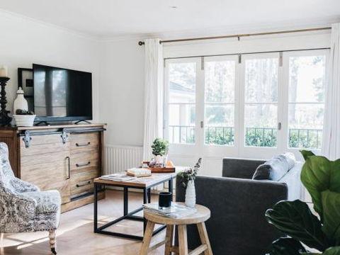 KIRRIEMUIR Burradoo Southern Highlands 4pm Check Out Sunday - Accommodation in Brisbane 2