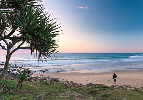 Sunshine Beach Retreat 3 Bedroom Family Apartment Wifi Netflix 2 Cars - Accommodation in Brisbane 5