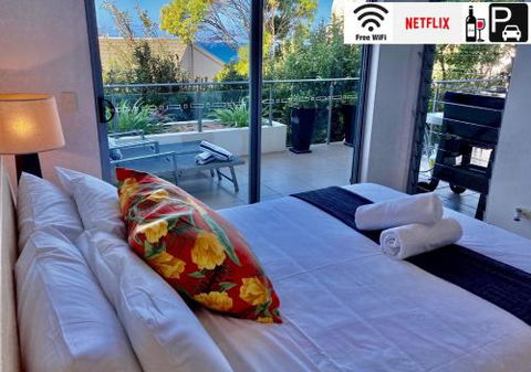 Sunshine Beach Retreat 3 Bedroom Family Apartment Wifi Netflix 2 Cars - Accommodation in Brisbane 0
