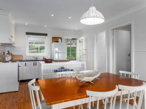 SEAWAYS Gerroa 4pm Check Out On Sunday - Accommodation in Brisbane 6