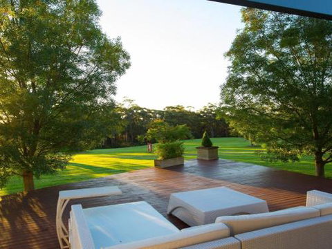 ALPINE LODGE Alpine Southern Highlands 4pm Check Out Sundays - Accommodation in Brisbane 1