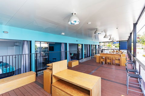 Airlie Sun & Sand Accommodation Studio 1 - Accommodation in Brisbane 6