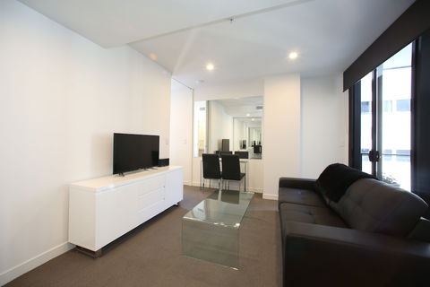 Arena On The Beach - Accommodation in Brisbane 6