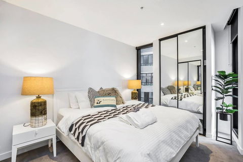 FV Iconic Designer APT, Parking, Near CBD Qfv147-14 - Accommodation in Brisbane 5