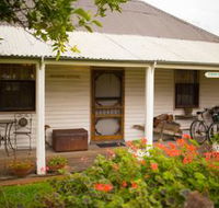 Davidsons Cottage - Accommodation in Brisbane