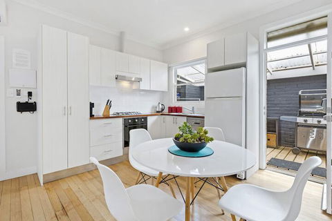 AMORE - Accommodation in Brisbane 4