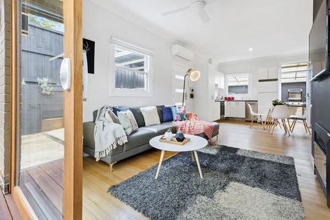 AMORE - Accommodation in Brisbane 2