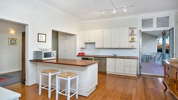 The Apartment Service EAST5 - Accommodation in Brisbane 3