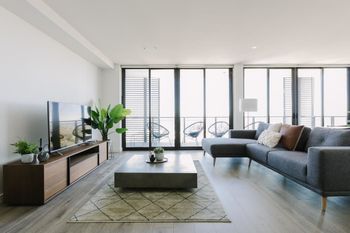 Super Spacious City View Apartments - Accommodation in Brisbane 0