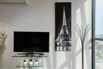 Stunning Harbour & City View Loft - Accommodation in Brisbane 5
