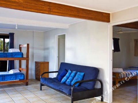 1770 Beach Accommodation Elliot Lodge - Accommodation in Brisbane 4