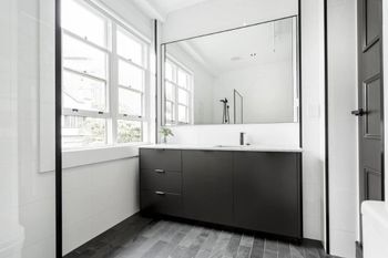 Stunning City Apartment H350 - Accommodation in Brisbane 2