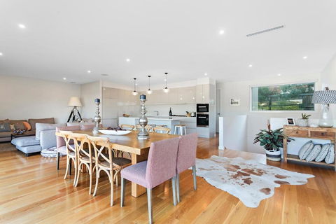 Azure Oasis - Accommodation in Brisbane 3