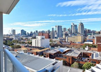 Deluxe Sydney Central Penthouse With Pool & Gym - Accommodation in Brisbane 4