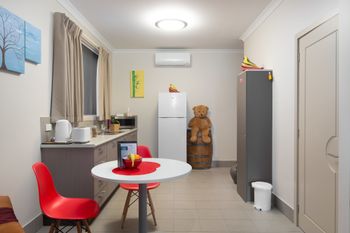 The Executive B & B - Accommodation in Brisbane 3
