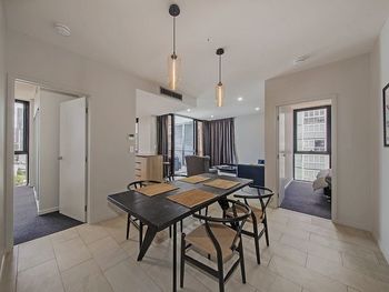LaVida Apartments 2 Bedroom 2 Bathroom - Accommodation in Brisbane 5