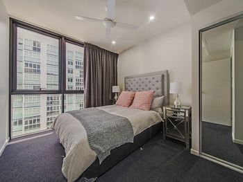 LaVida Apartments 2 Bedroom 2 Bathroom - Accommodation in Brisbane 4
