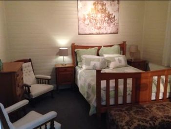 Edgeworth Street Manor - Accommodation in Brisbane 3