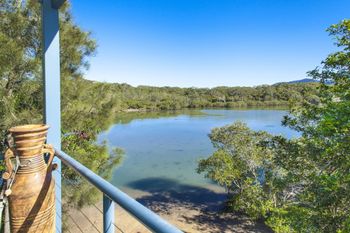 Spinnakers Loft 3 Bed Apartment - Accommodation in Brisbane 1