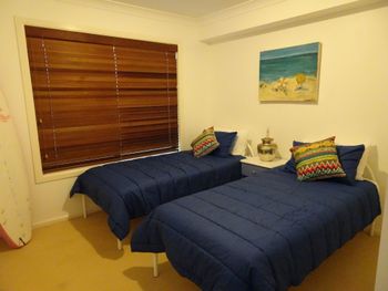Spinnakers Loft 3 Bed Apartment - Accommodation in Brisbane 5