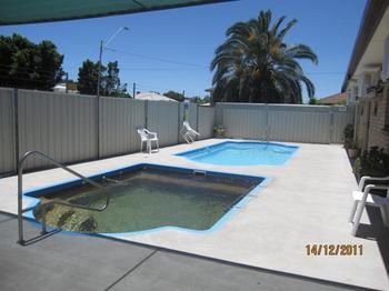 Dragon & Phoenix Motel - Accommodation in Brisbane 1