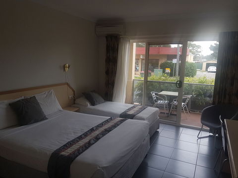 Jopen Cafe & Motel - Accommodation in Brisbane 6