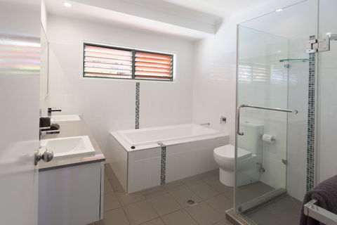 Casuarina 13 On Hamilton Island - Accommodation in Brisbane 3
