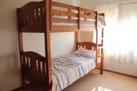 Surf Beach Family Friendly Home - Accommodation in Brisbane 3