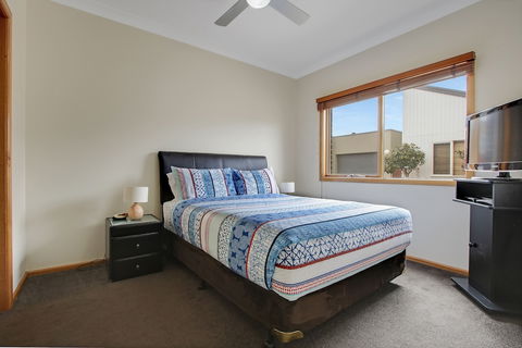 Apartments On Church - Unit 7 - Accommodation in Brisbane 3
