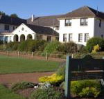 The Dormie House - On The Golf Course - Accommodation in Brisbane
