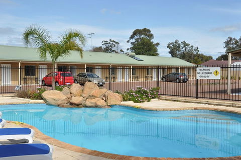 Pinjarra Resort - Accommodation in Brisbane 2