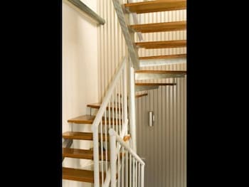 Seaspray Apartments - Accommodation in Brisbane 4